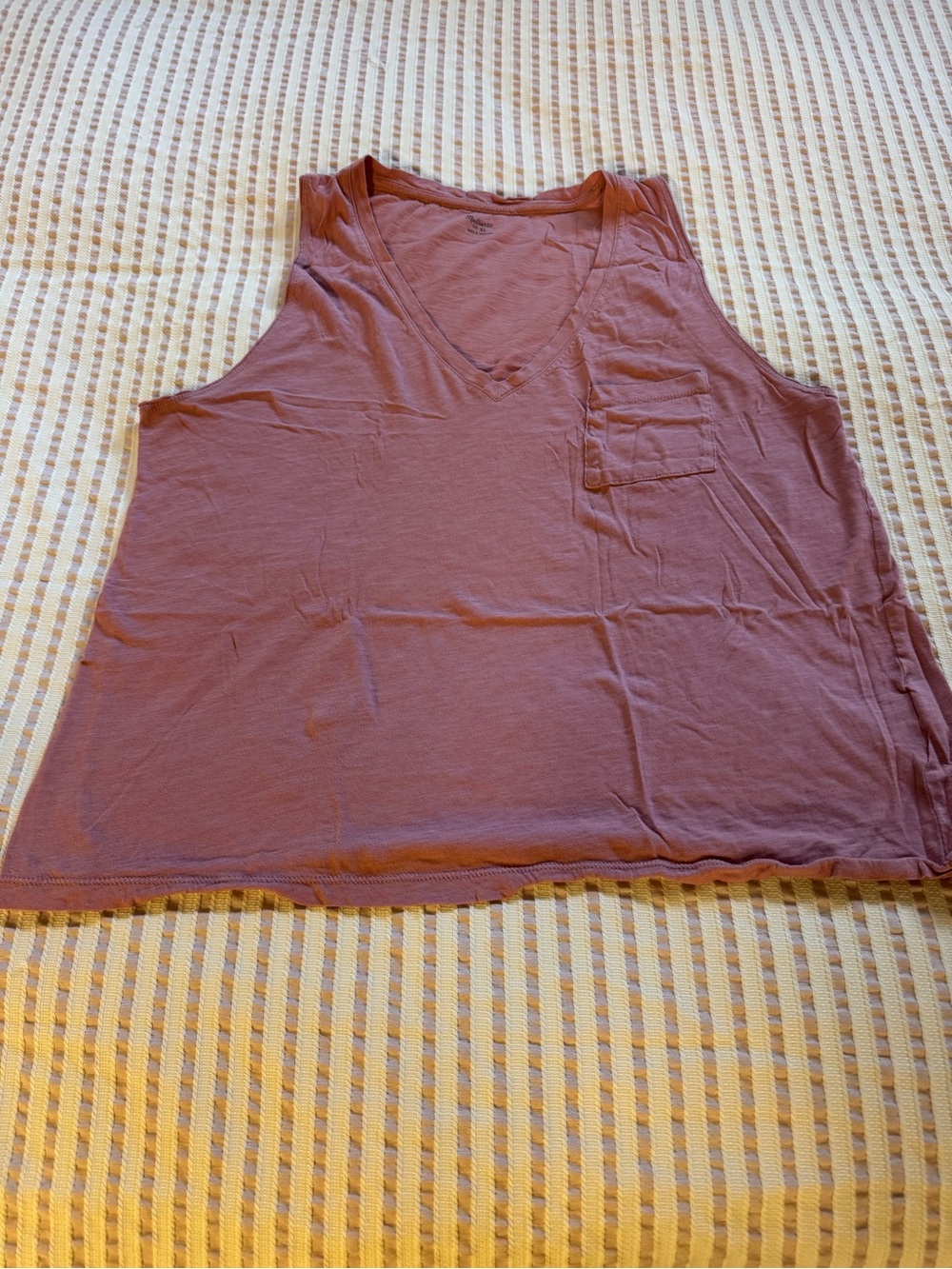 Madewell V-Neck Pocket Tank Top - Dusty Rose